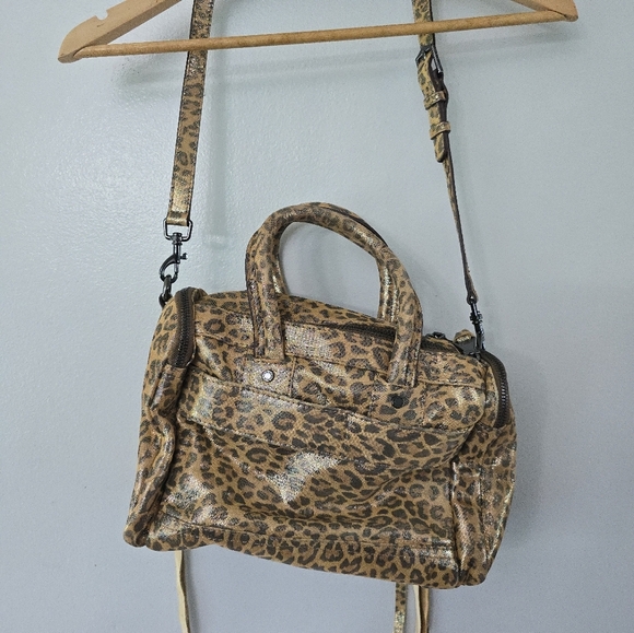 AIMEE KESTENBERG Leopard Cheetah Print Leathee CAR-GO SHOULDER SATCHEL BAG - Picture 3 of 14